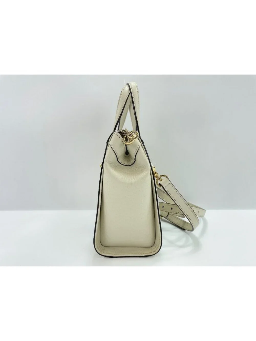 Gucci Shoulder Bag Ophidia